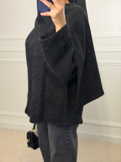 Pull écharpe intégrée